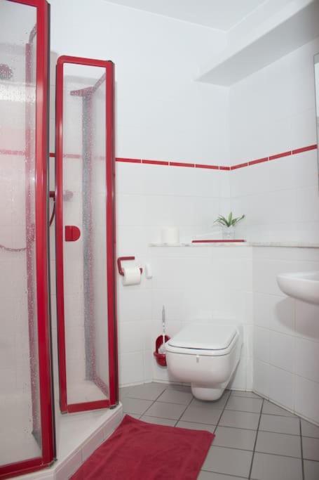 Ferienhaus Schoene Aussicht Ferienwohnung Rot Hemfurth-Edersee Esterno foto