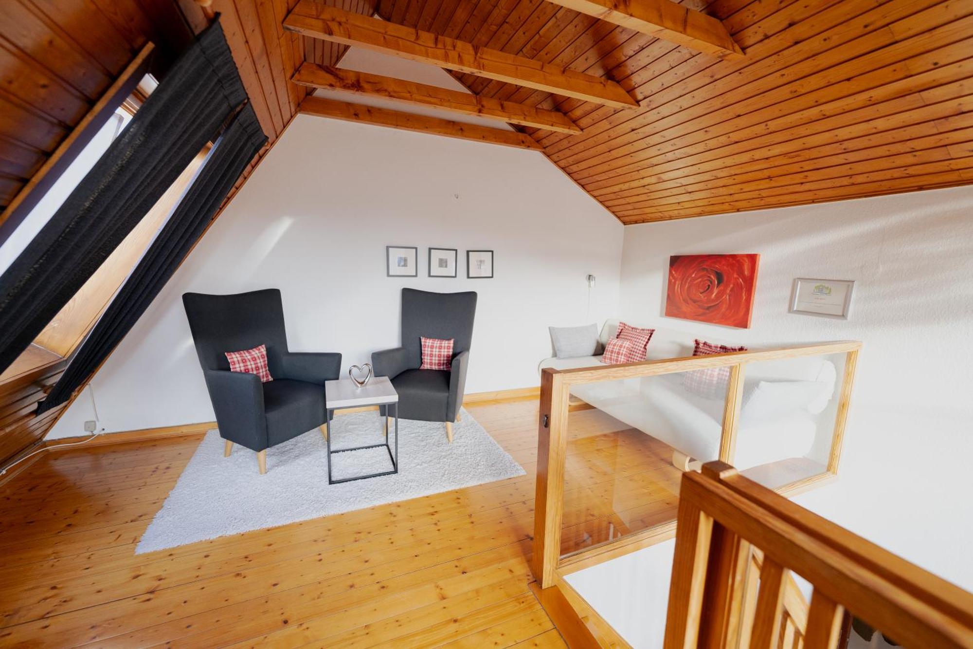 Ferienhaus Schoene Aussicht Ferienwohnung Rot Hemfurth-Edersee Esterno foto