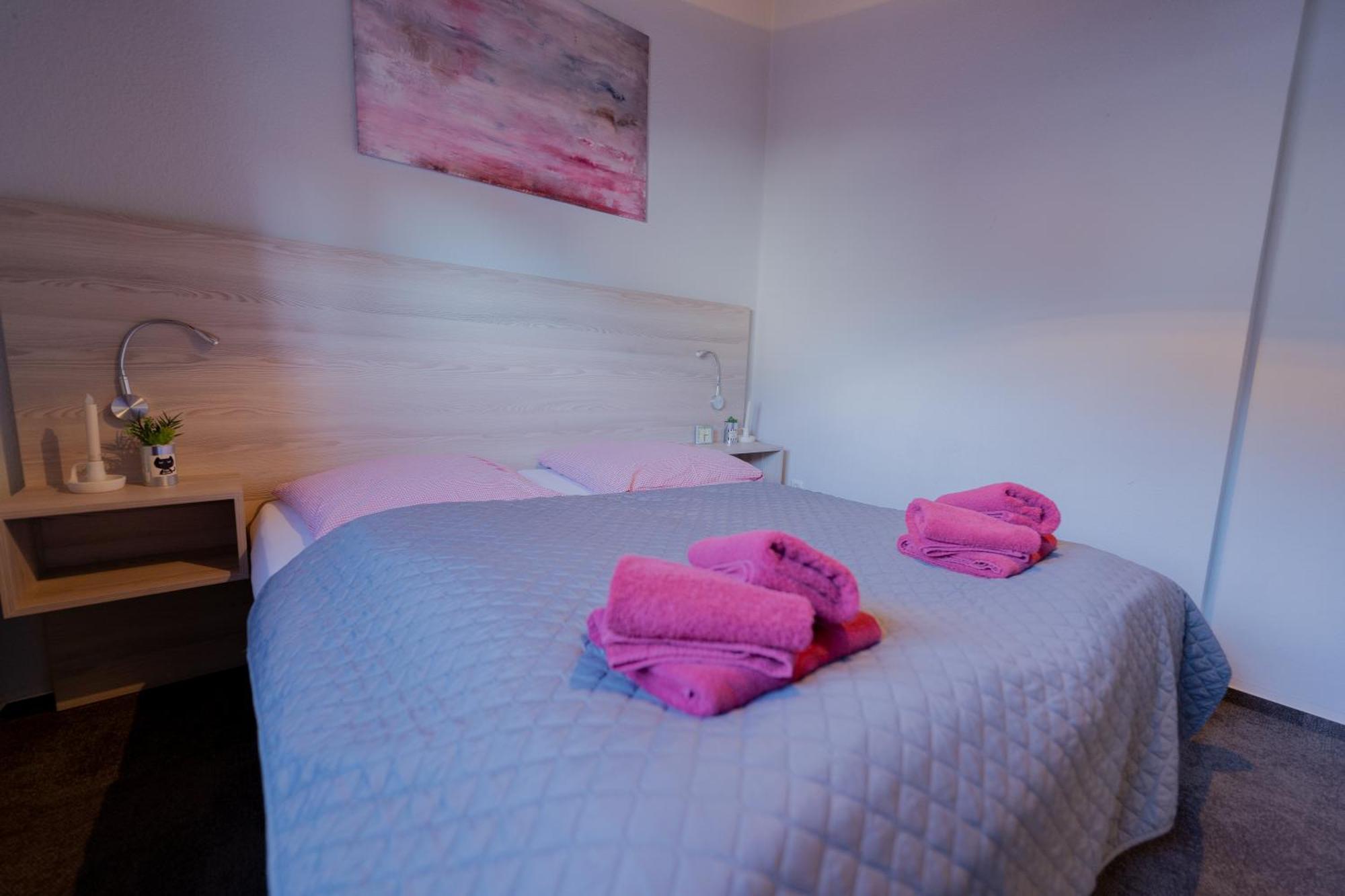 Ferienhaus Schoene Aussicht Ferienwohnung Rot Hemfurth-Edersee Esterno foto